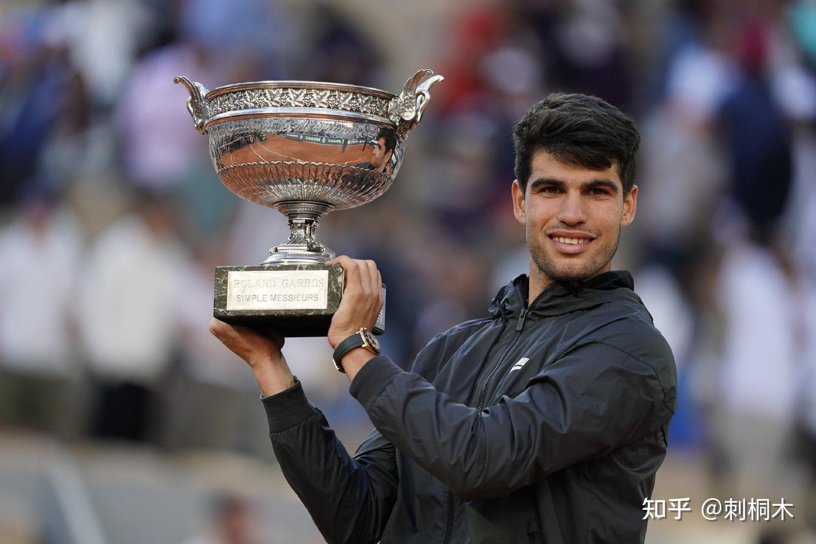 体育丁俊晖连扳6局逆转 连续16次闯入世锦赛正赛